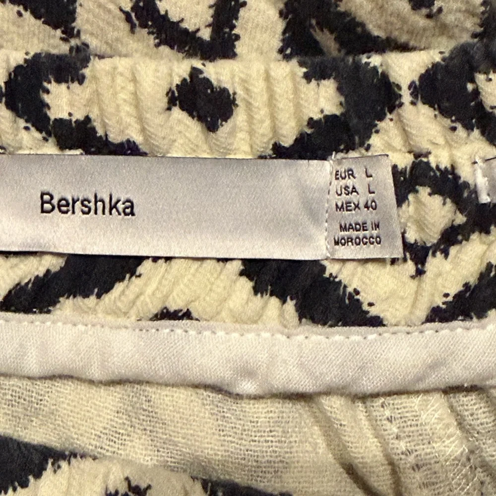 Bershka wide leg pants